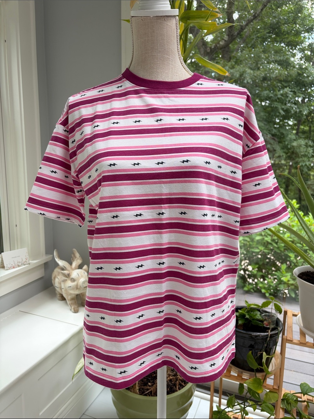 Old Navy Pink and White Striped Short Sleeve Tee